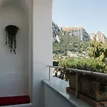 Il Отель Капри